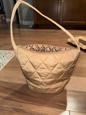 Vera Bradley Quilted Bucket Shoulder Bag in Light Tan